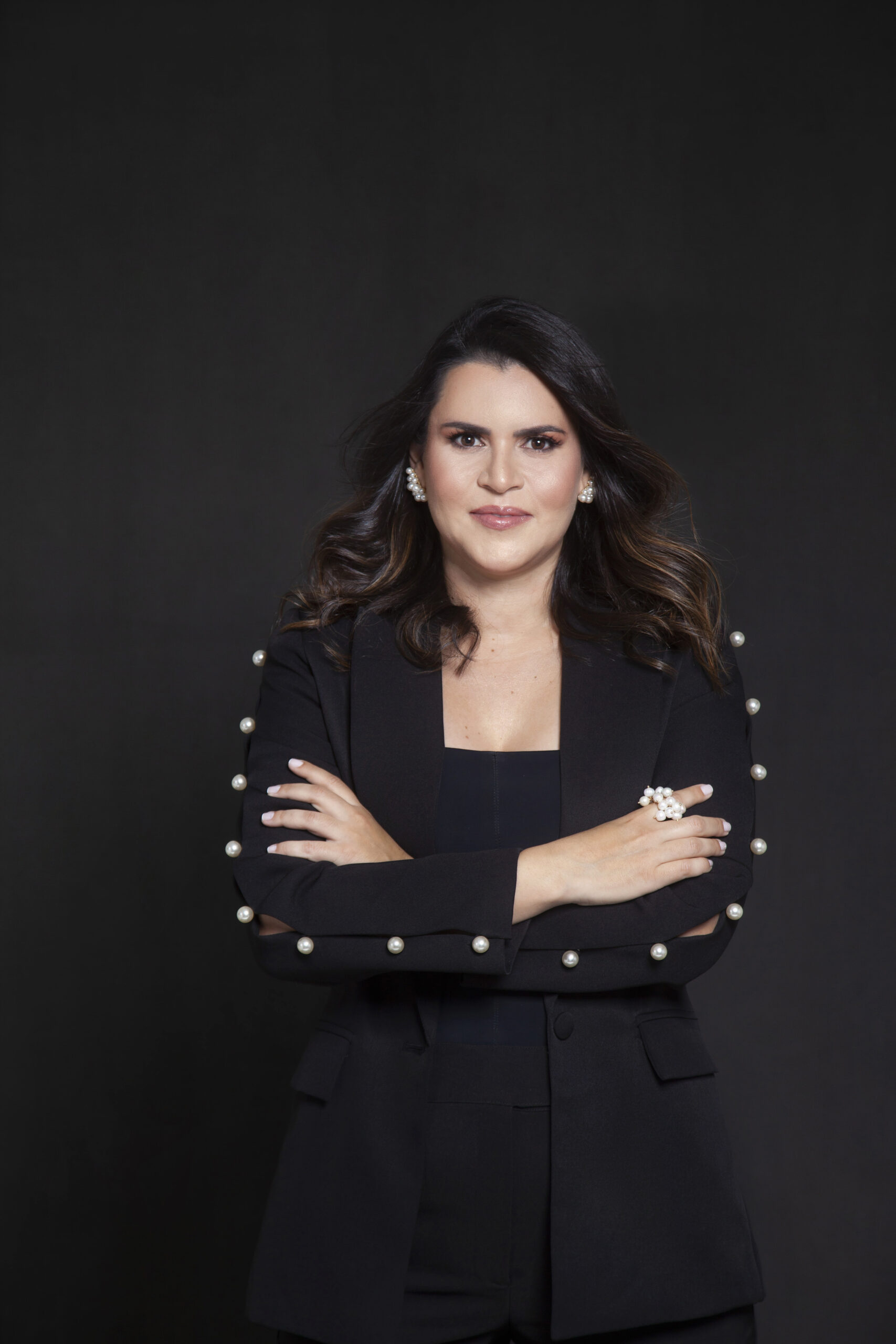 Dra. Cristiane Tiburtino - Gastroenterologista em João Pessoa, PB. Formação no IMIP.